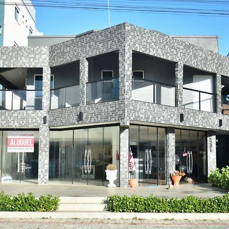 Residencial Melfi 3 Ap 3 Apartment Бомбиняс Екстериор снимка