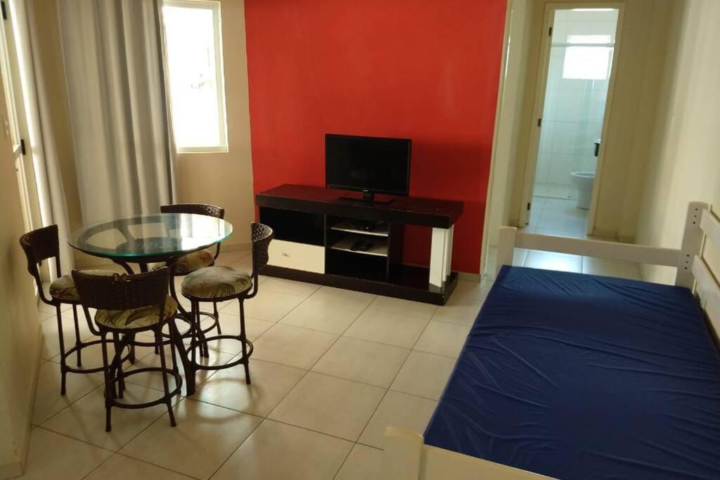 Residencial Melfi 3 Ap 3 Apartment Бомбиняс Екстериор снимка